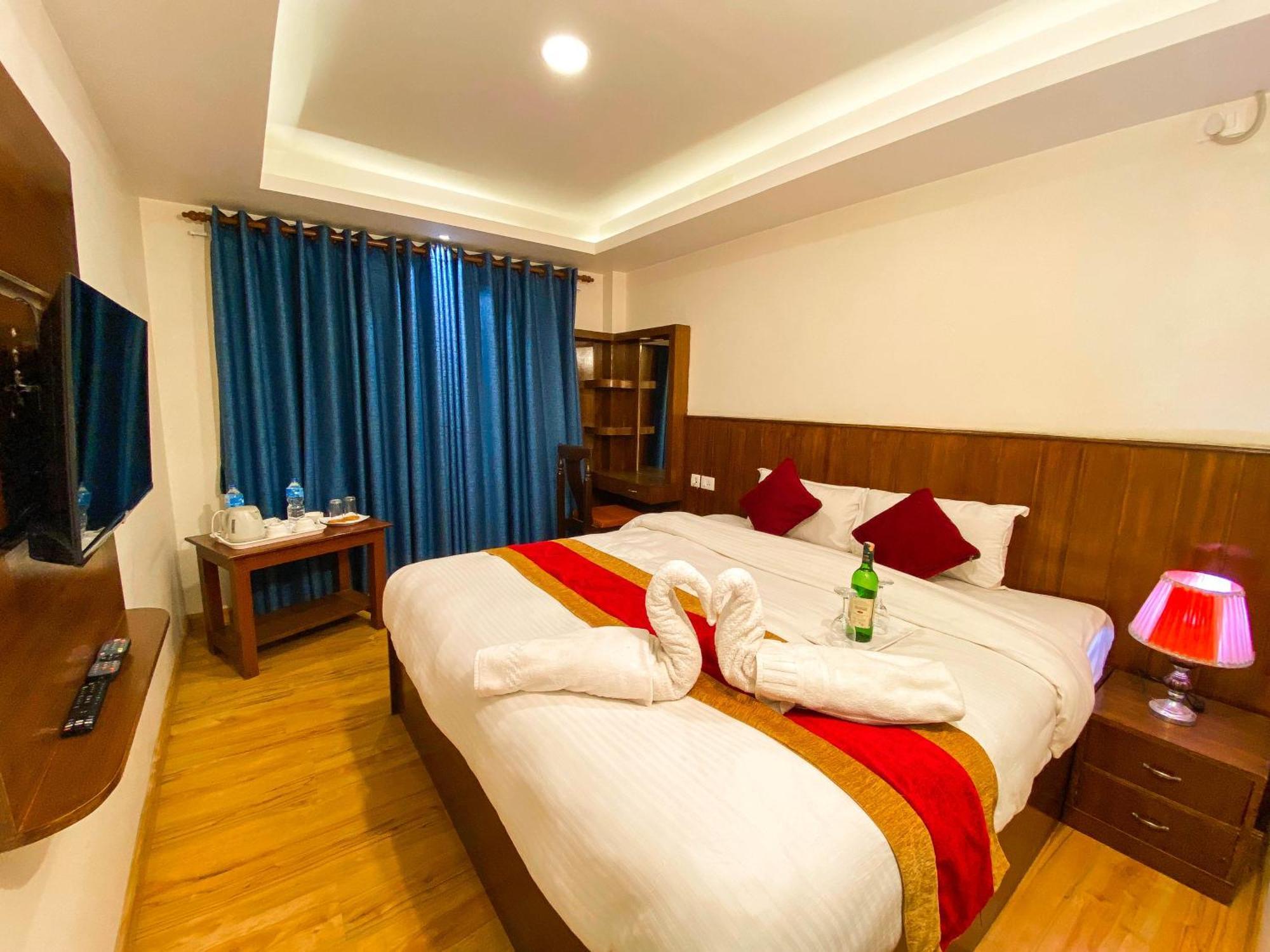 Hotel Abi International Kathmandu Buitenkant foto