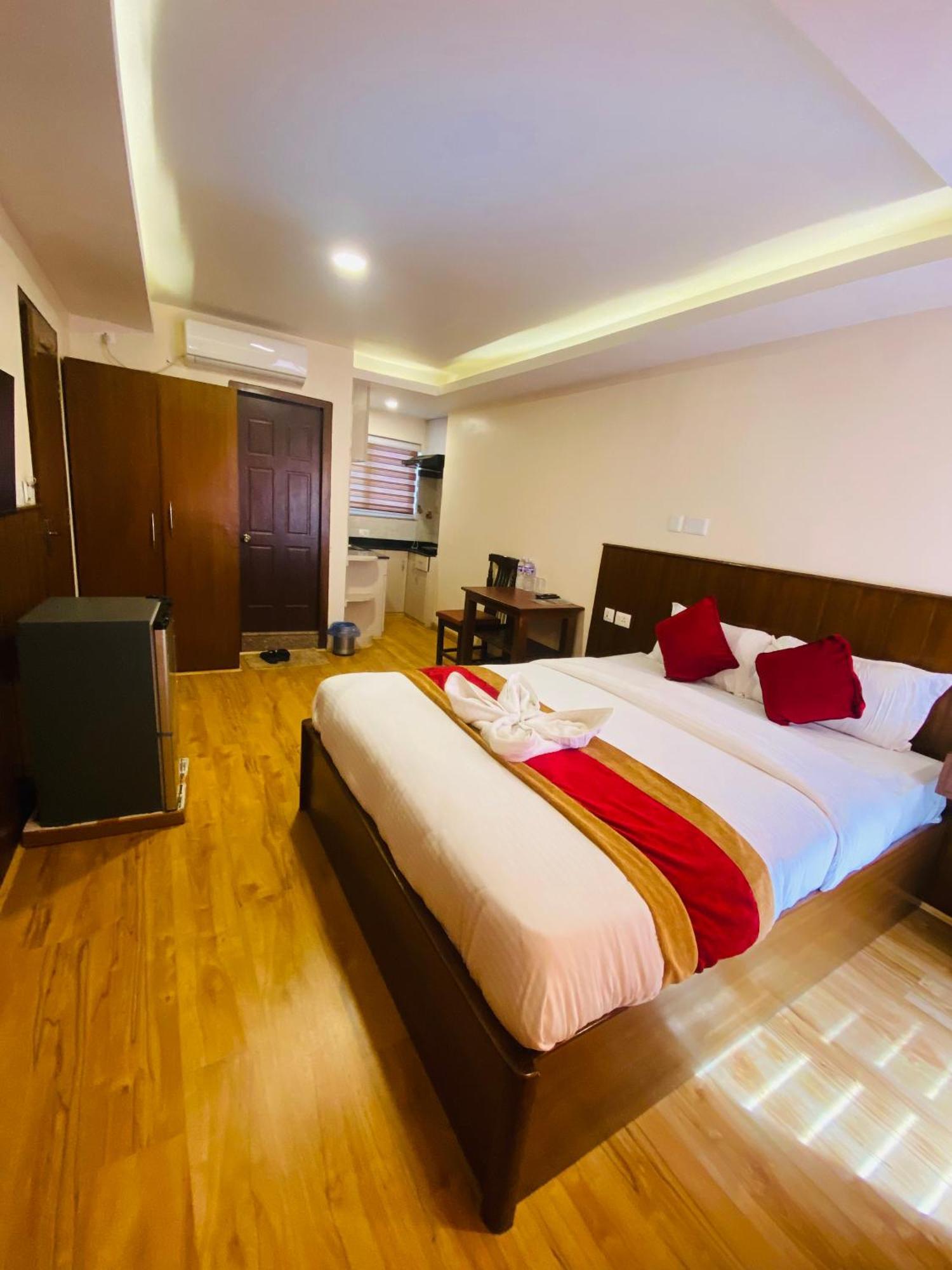Hotel Abi International Kathmandu Buitenkant foto
